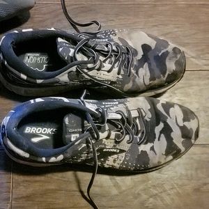 Brooks shoes size 13 Used